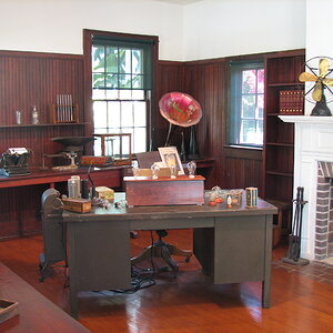 Edison's Small Office/Lab