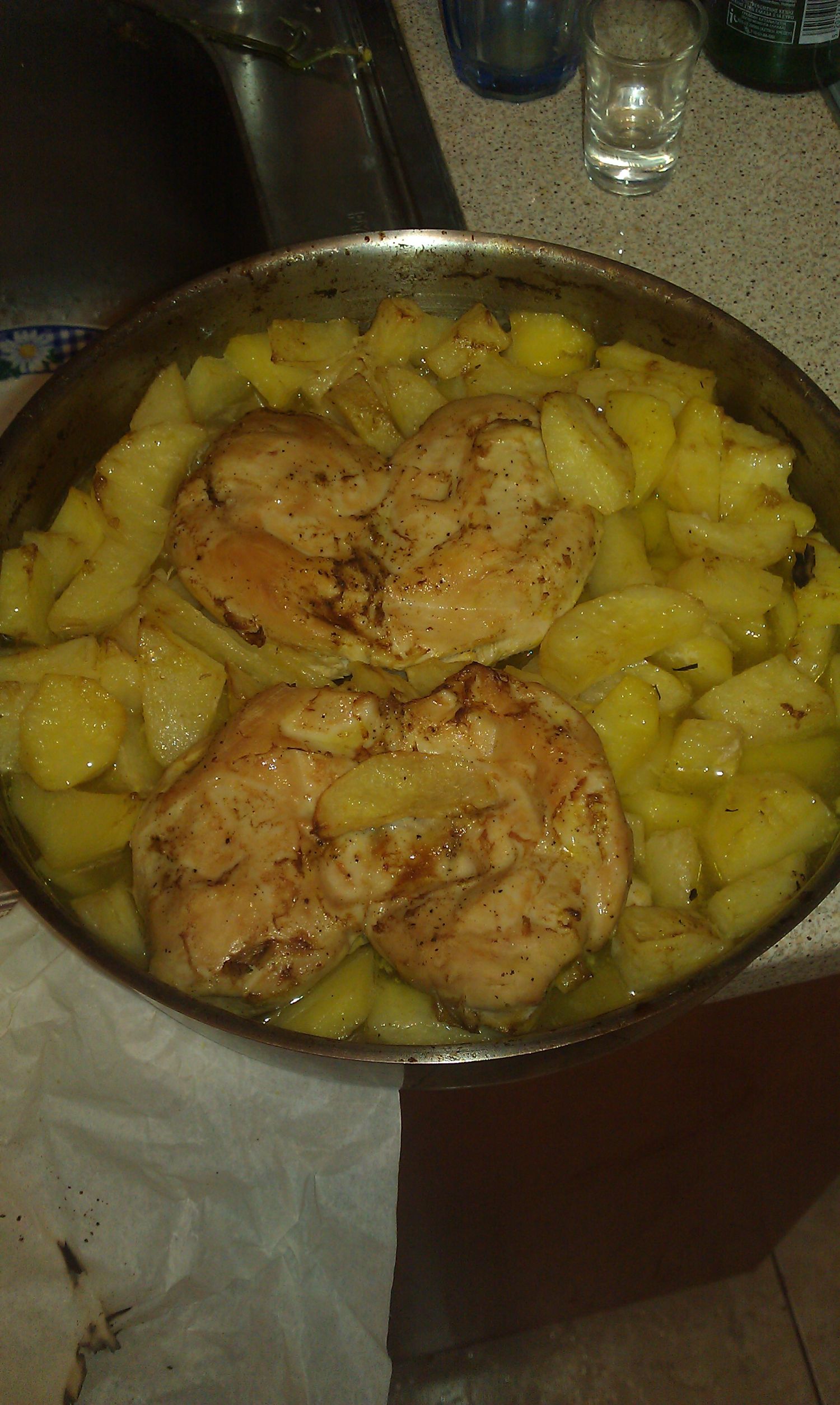chicken with potates in the oven