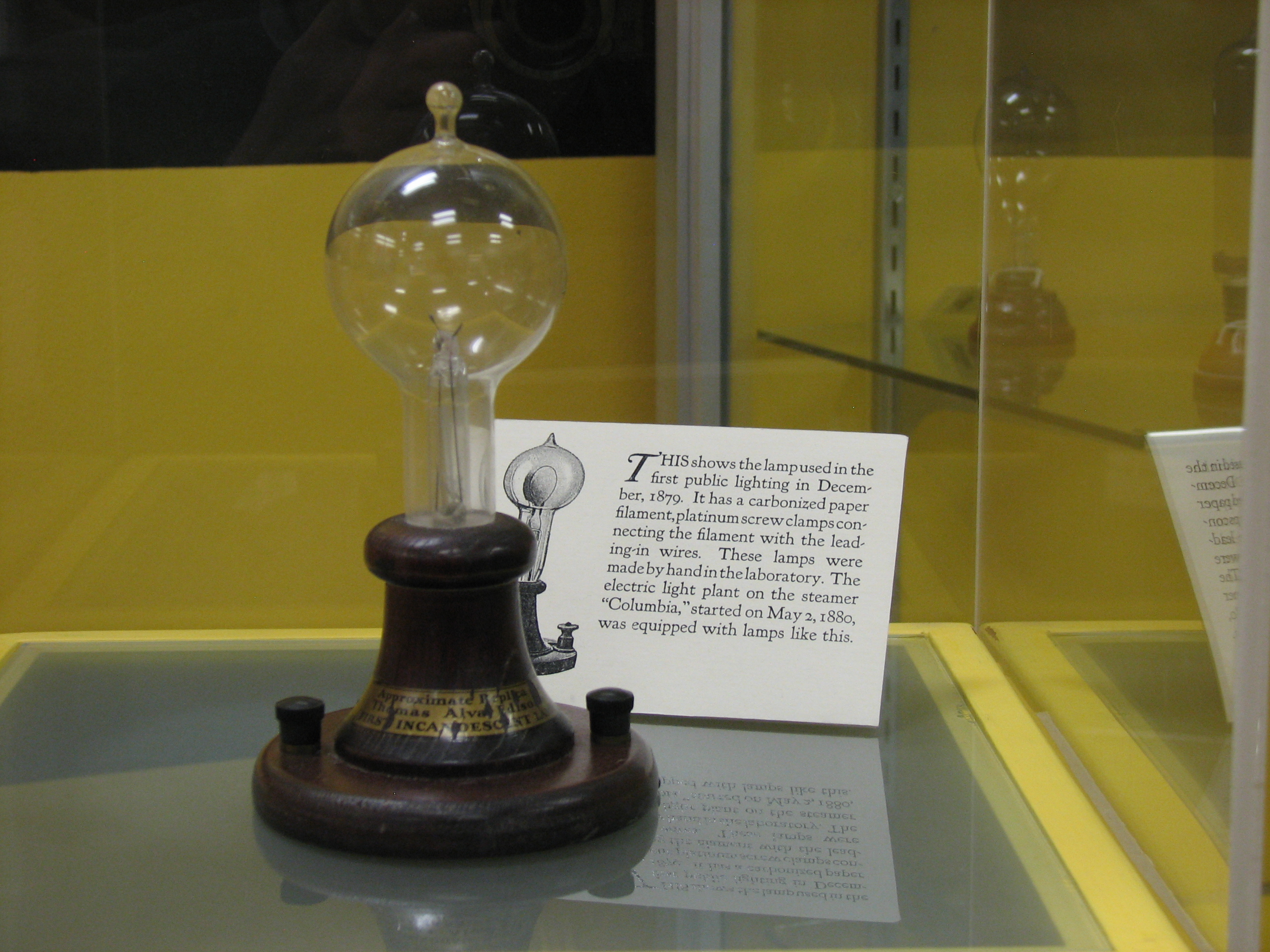 edison-s-first-commercial-light-bulb-forum-for-electronics