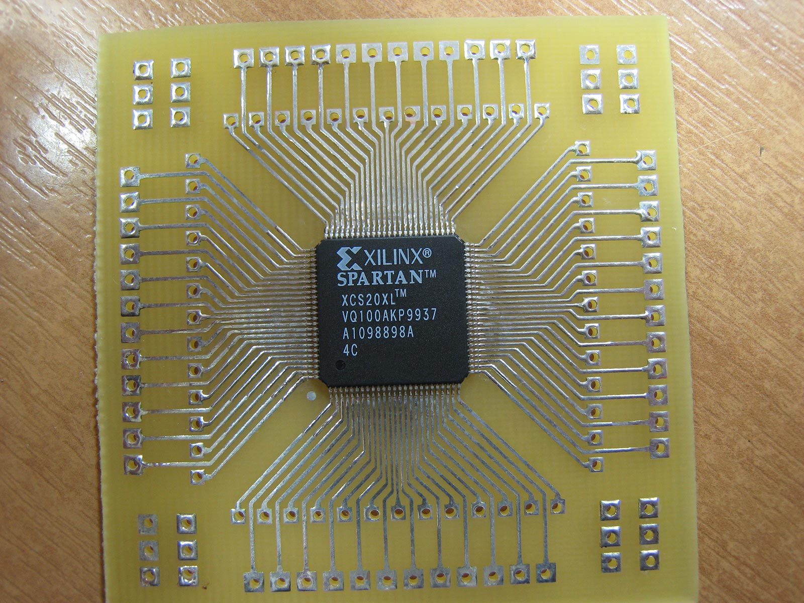 My first FPGA homemade pcb